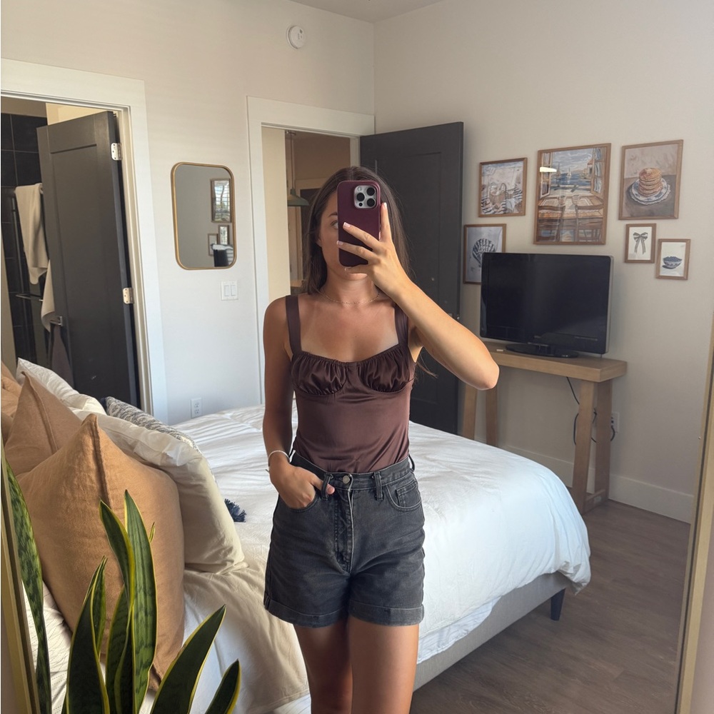 Women's Brown Sleeveless Top